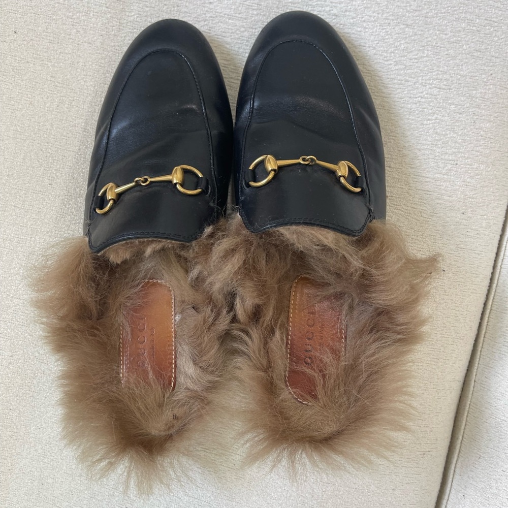 Gucci Black Leather Fur-Lined Horsebit Mules with Gold Hardware